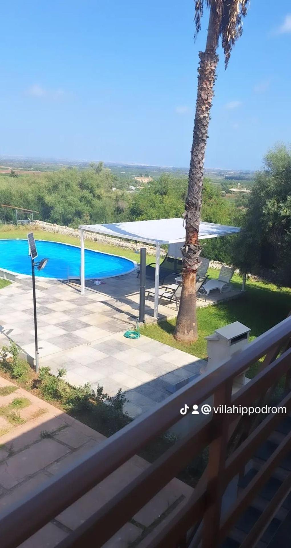 Villa Hippodrom-Independent Villa With Pool Syracuse Extérieur photo